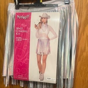 Spirit Space Cowgirl Kit - Shimmering Silver